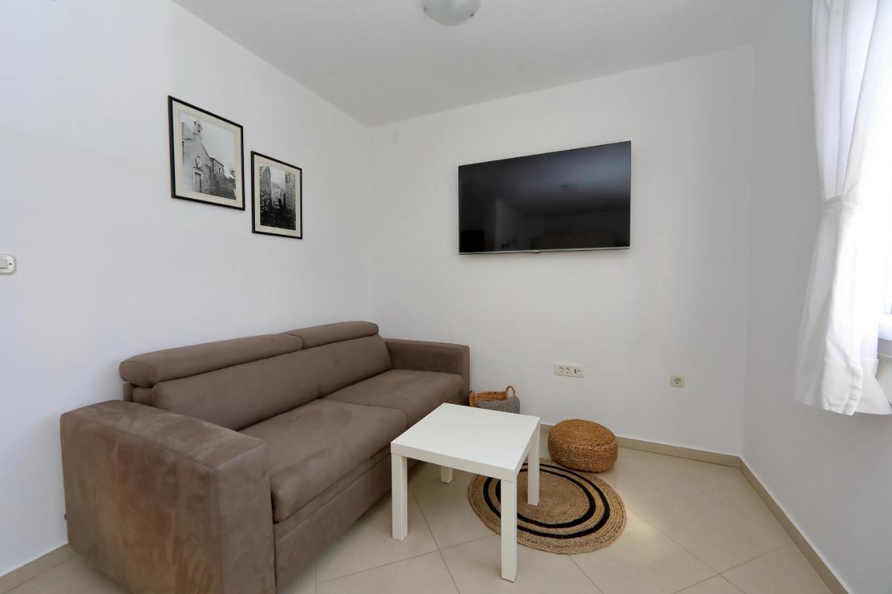 Apartments Nina Bibinje Exterior foto